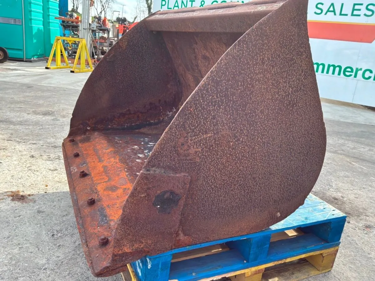 MANITOU LOADER BUCKET. - Image 4