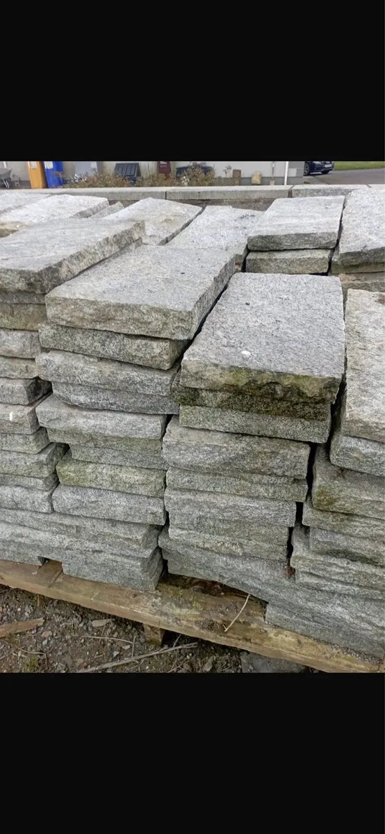 Granite slabs - Image 1