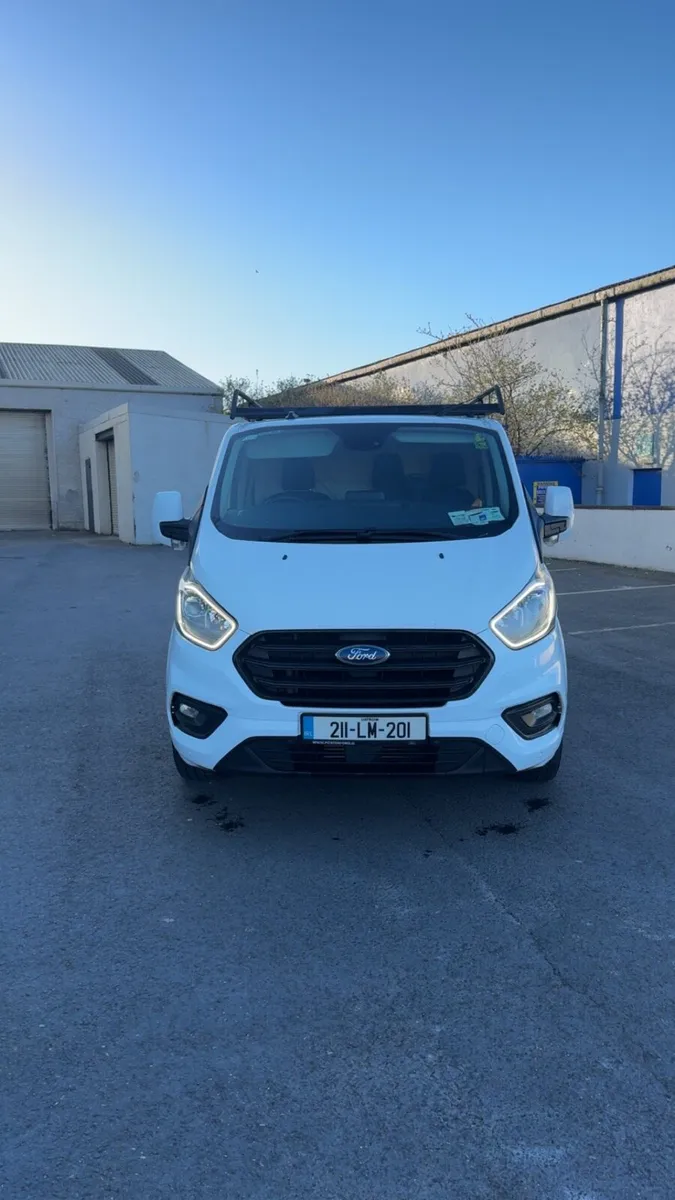 Transit custom - Image 1