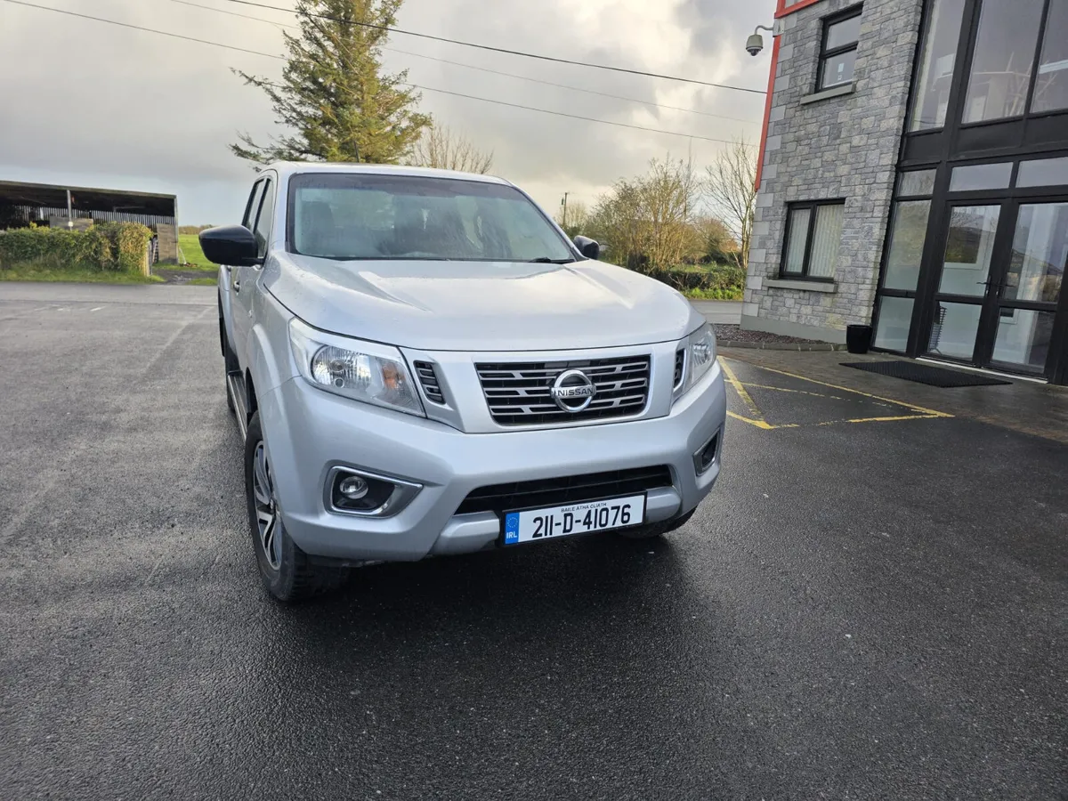 2021 Nissan Navara - Image 3