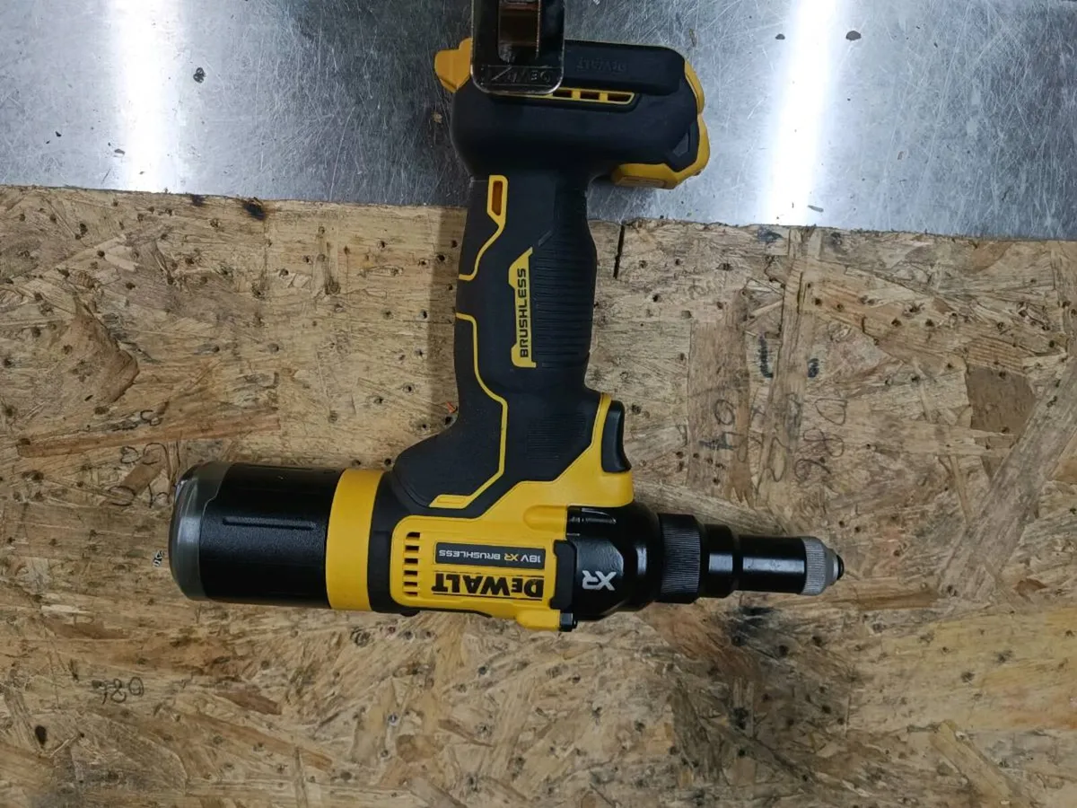 DeWalt dcf 403 rivet gun. Brand new
