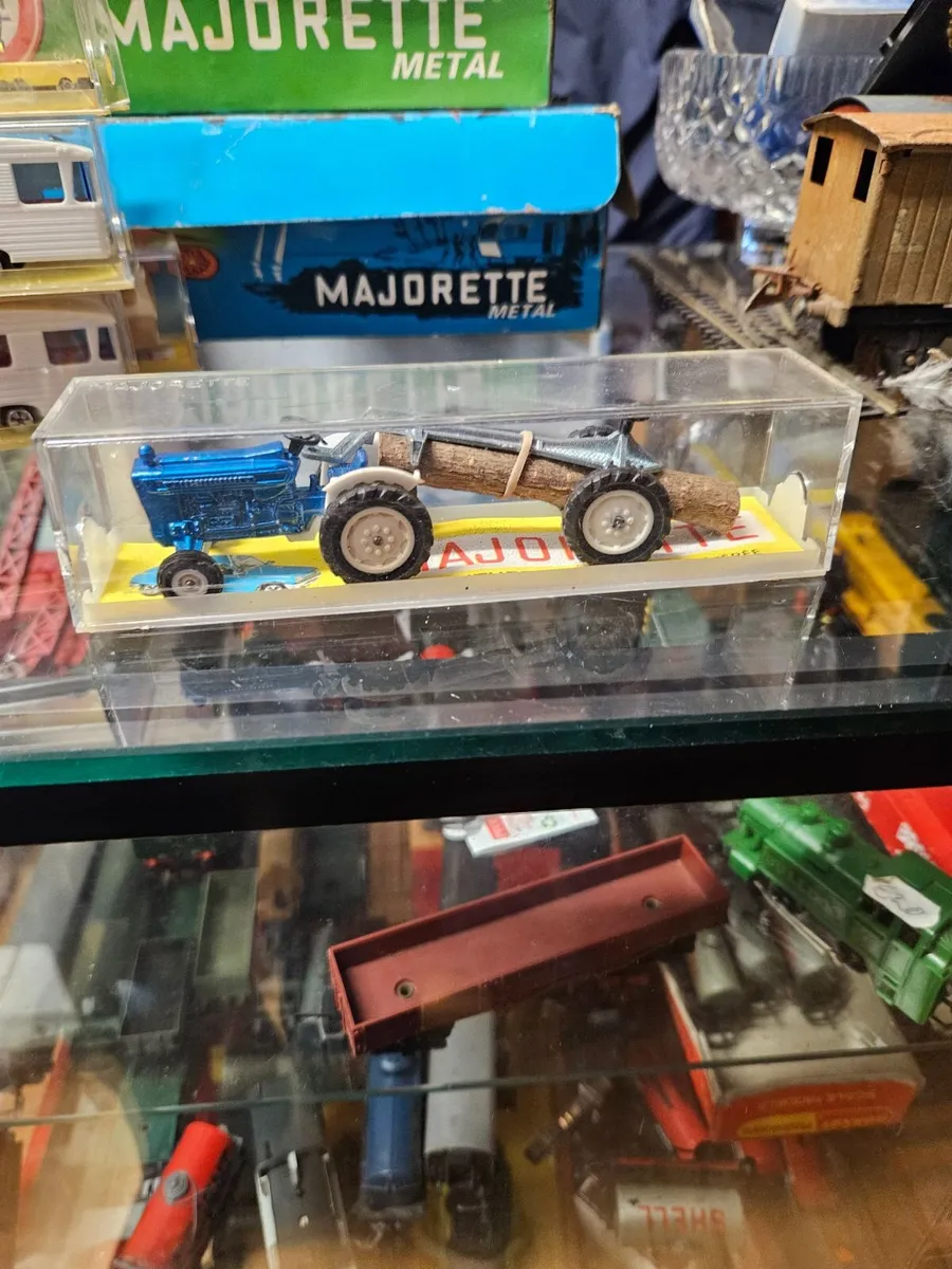 Corgi Majorette Ford Tractor and Log Trailer - Image 2