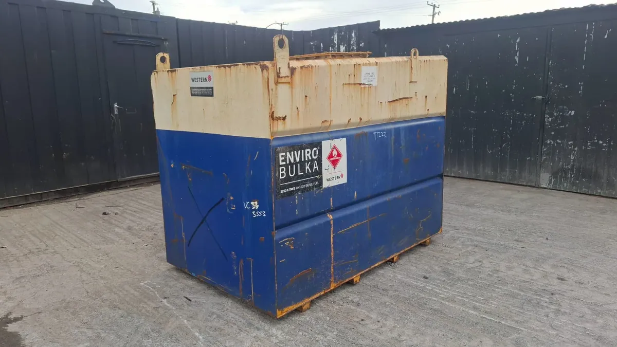 Western Envirobulker 2250L Static Fuel Bowser - Image 1