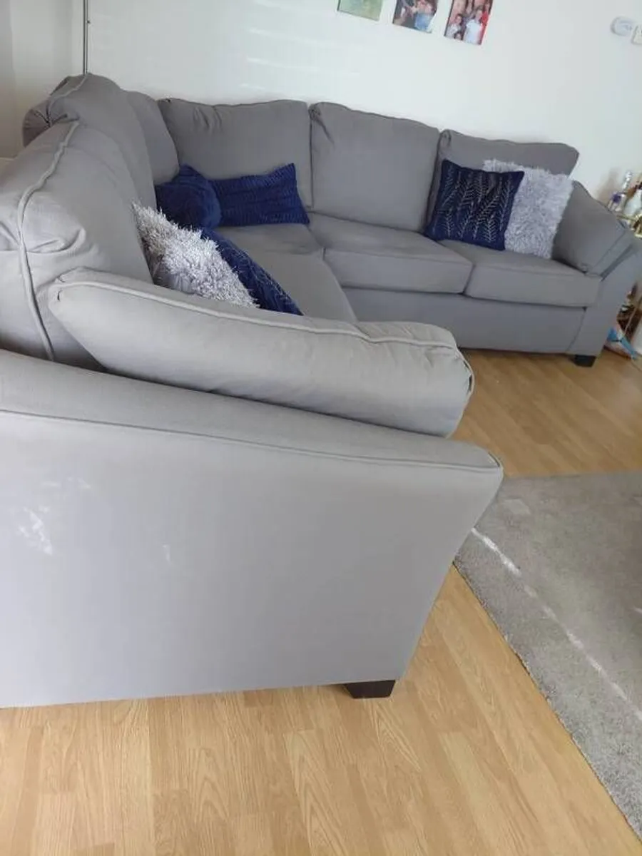 L Corner Sofa - Image 3