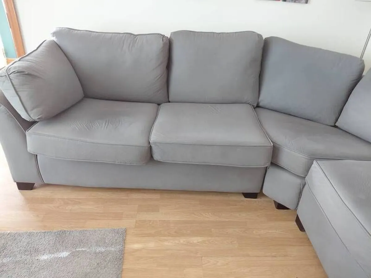 L Corner Sofa - Image 4