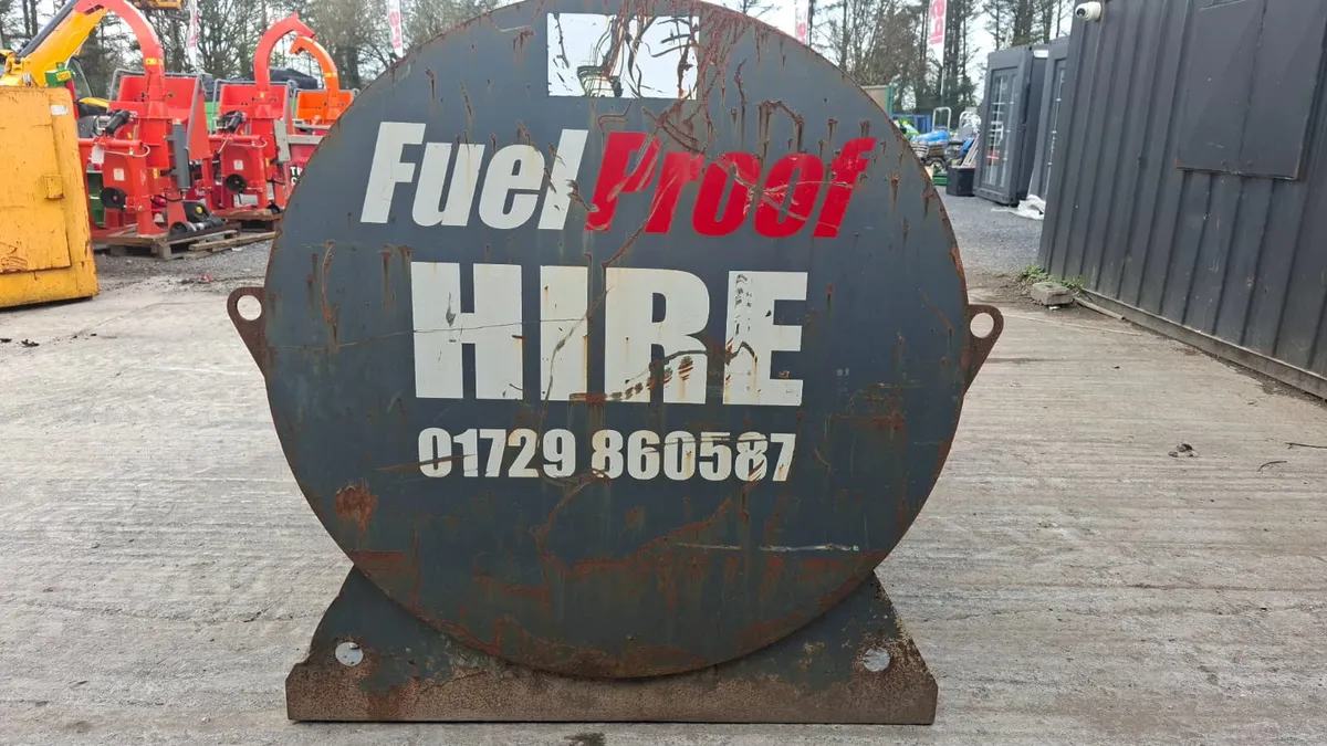 Fuel Proof 2500 L Static Bunded Fuel Bowser - Image 4