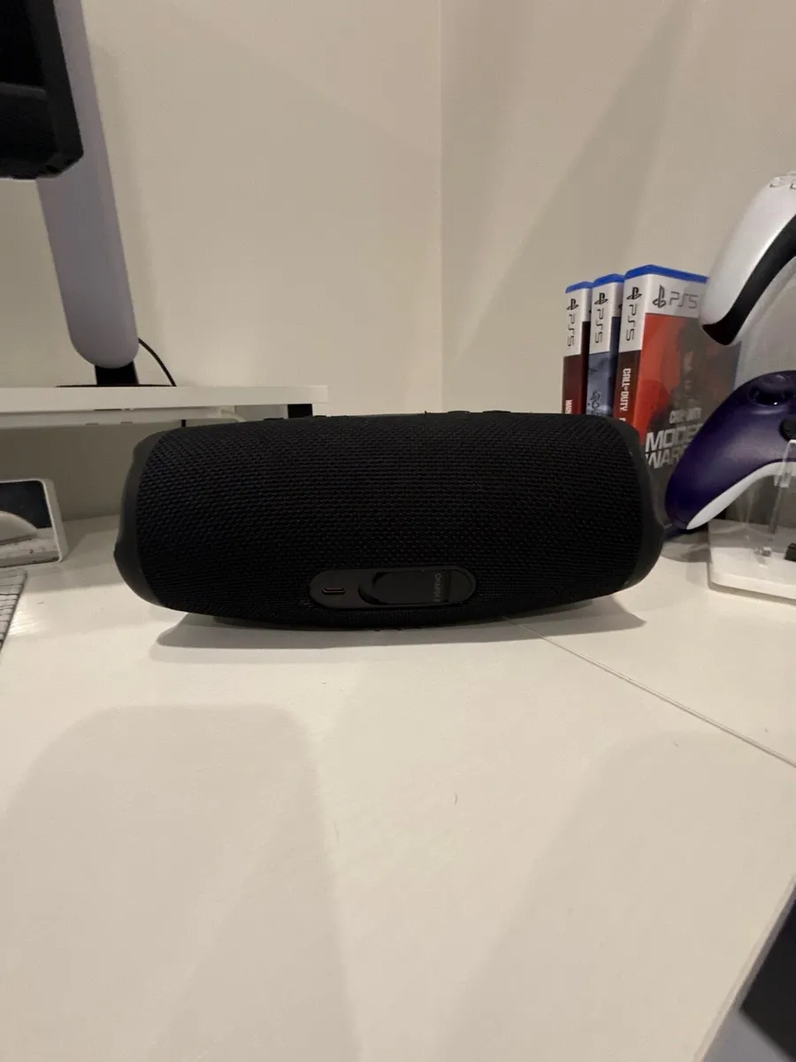 JBL Charge 5 - Image 2