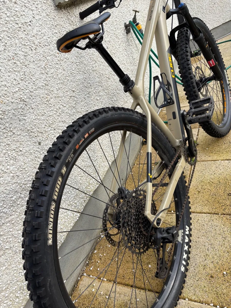 Mountain bike cube reaction - Image 3