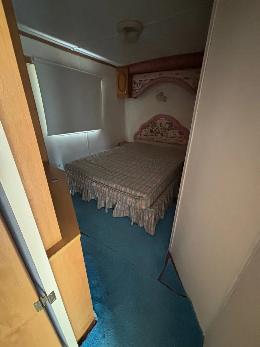 Mobile Home - Image 3