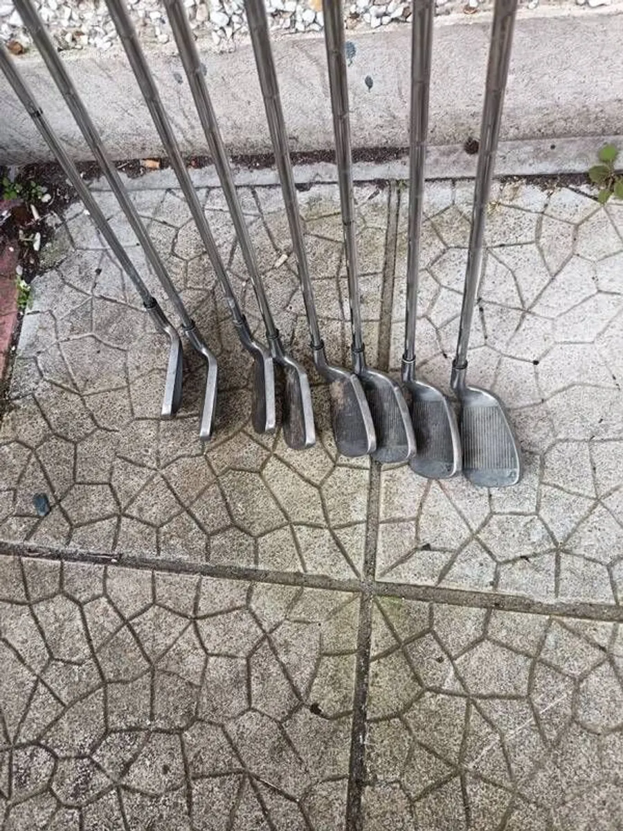 Golf Clubs(lefthanded) - Image 1