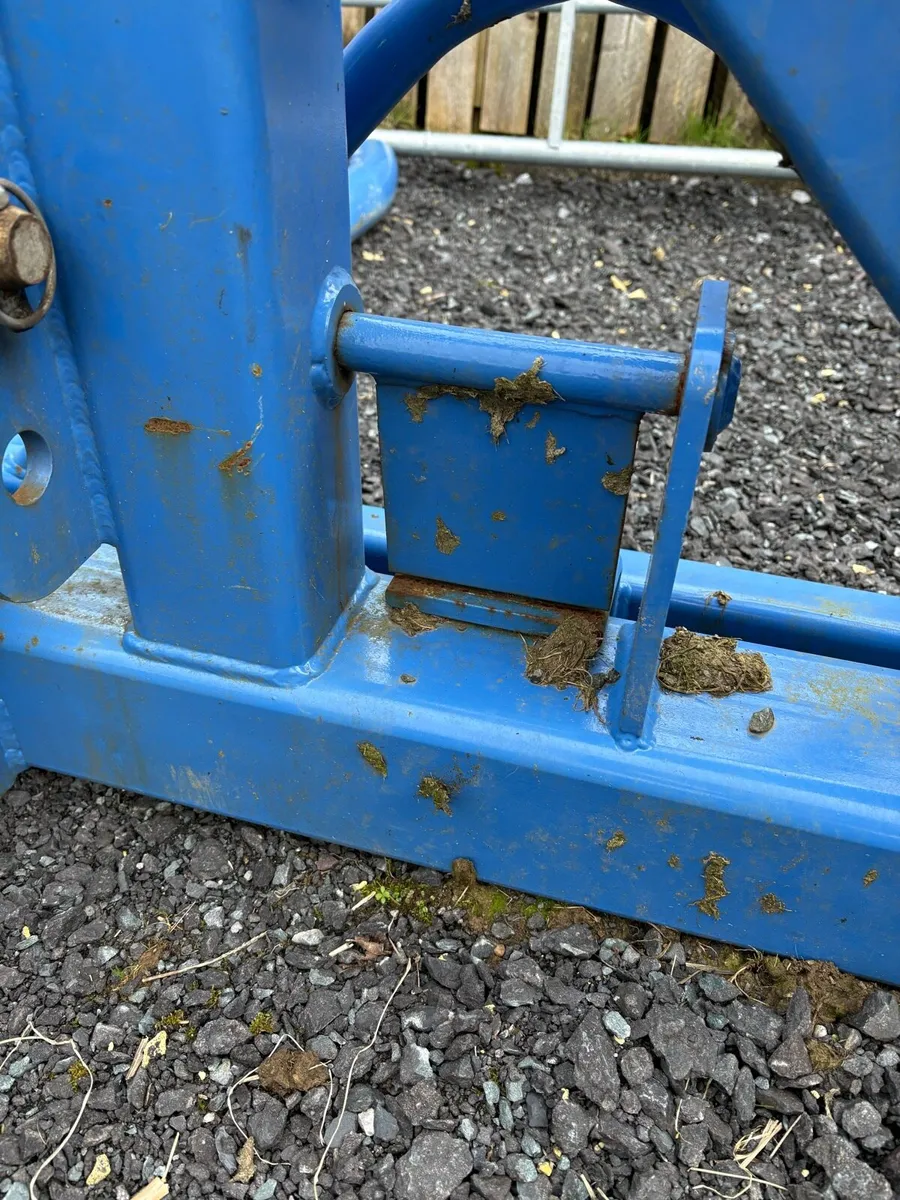 Double Bale Lifter - Image 3