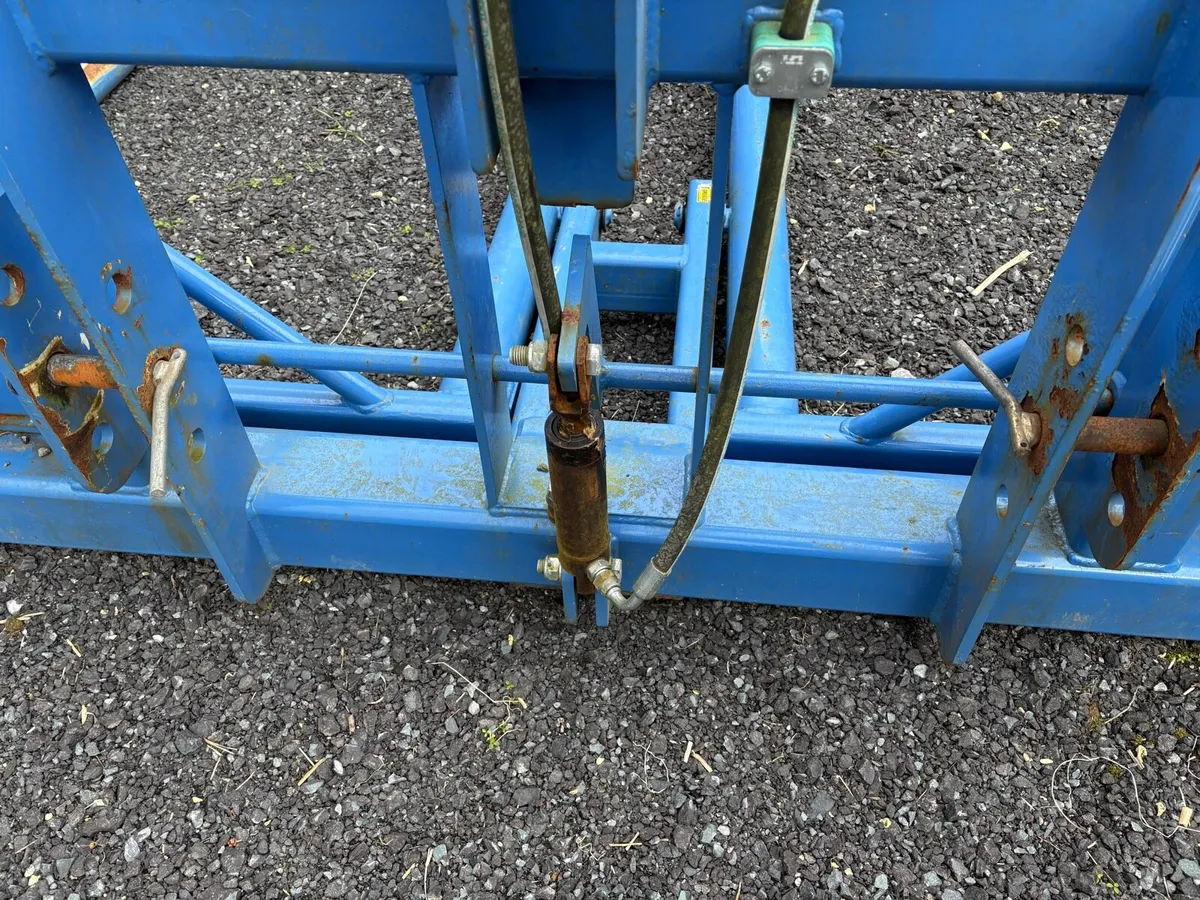 Double Bale Lifter - Image 4