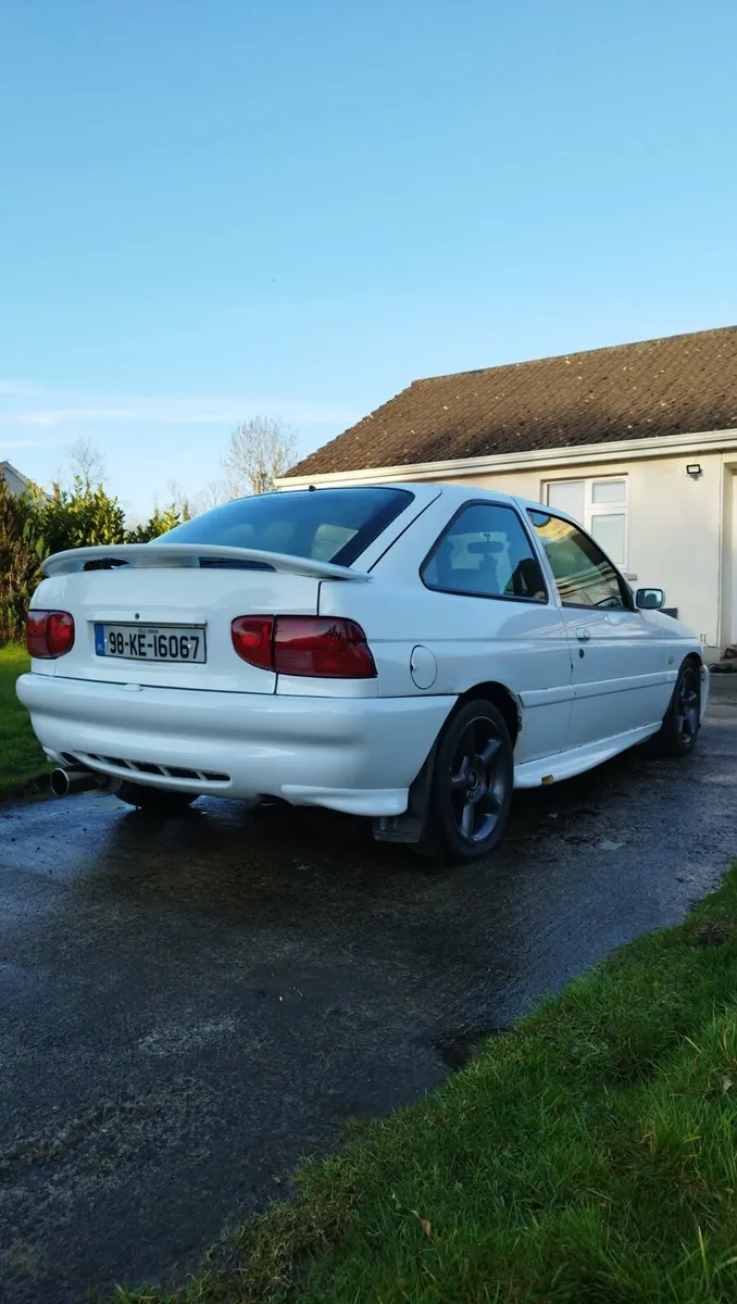Ford Escort 1.8 GTI - Image 4