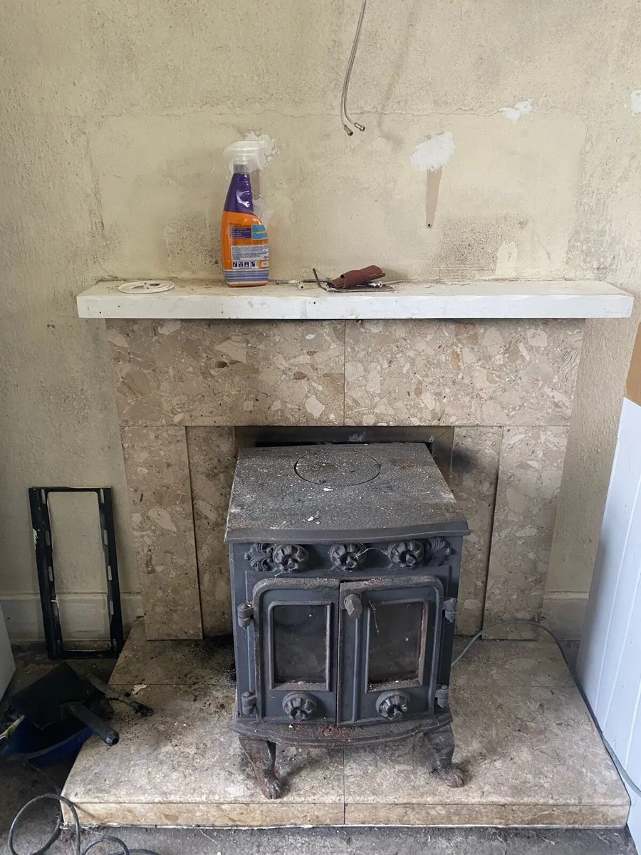 Stove - Image 1