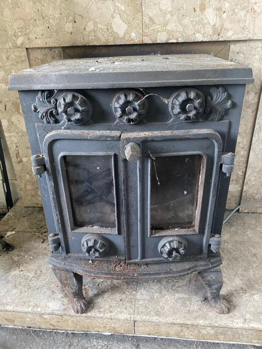 Stove - Image 2
