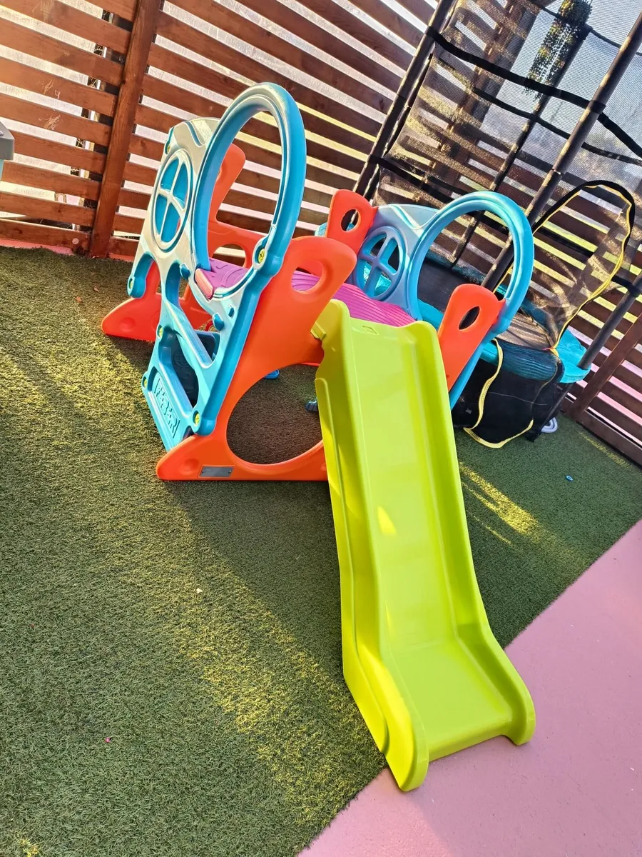 Feber Activity Centre (play frame with slide) - Image 2