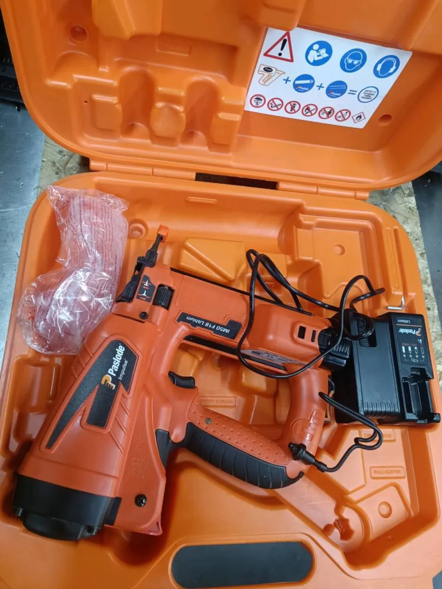 Paslode im50 F18 pin gun. Brand new