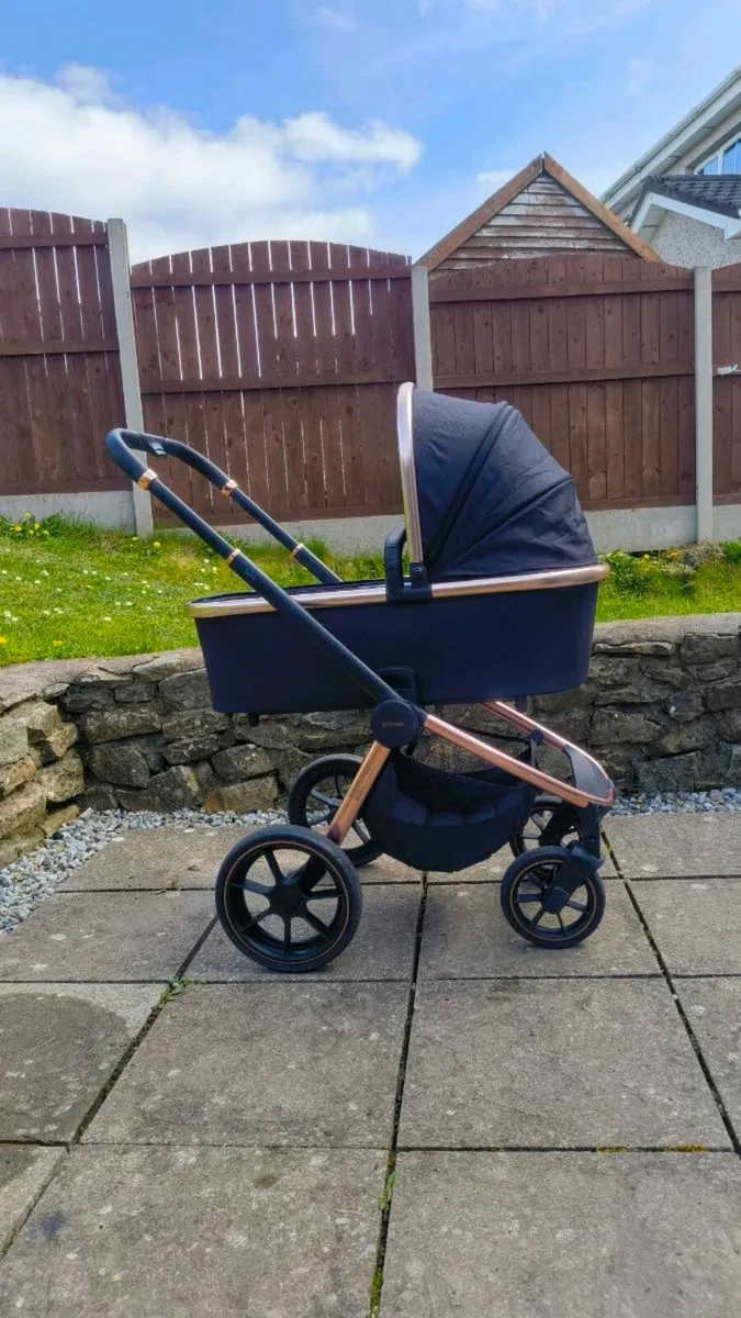 Zummi Solo 3 Piece Set Baby Stroller - Image 3