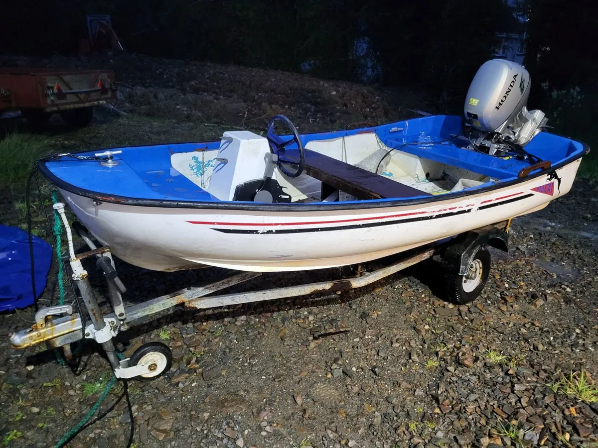 Bobcat boat. - Image 1
