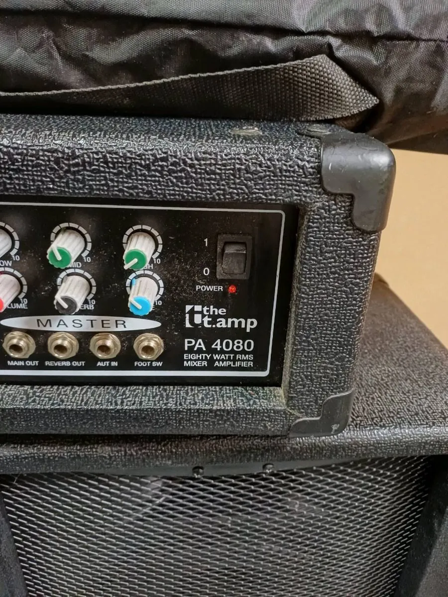 Speakers ..amp...stands - Image 1