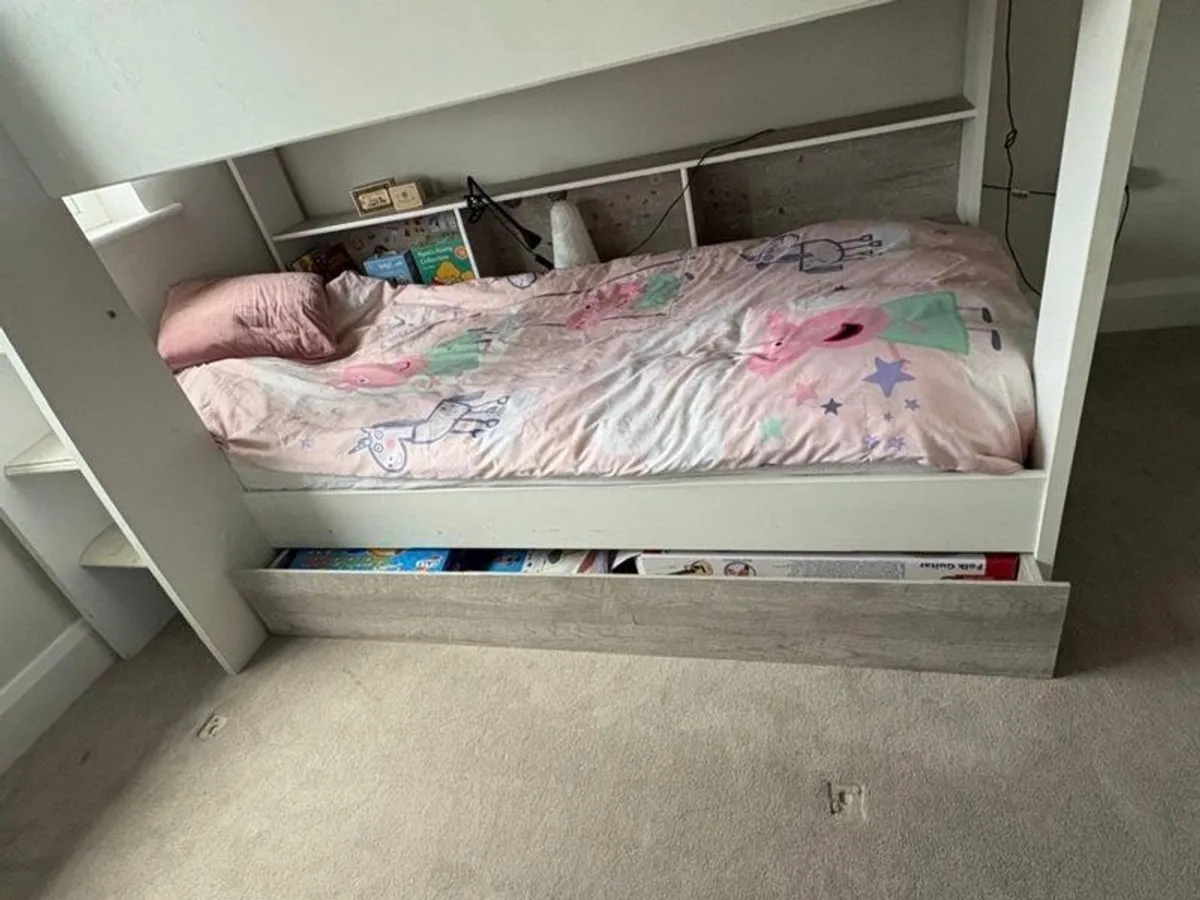 Leo Bunk Bed with shelving - Image 2