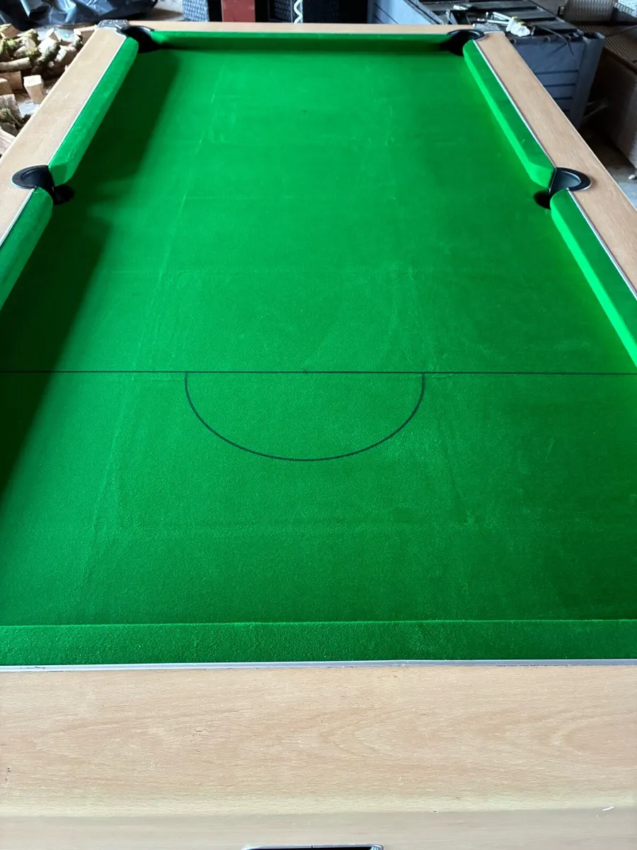 Pool table - Image 2
