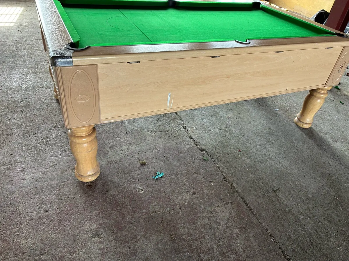 Pool table - Image 3