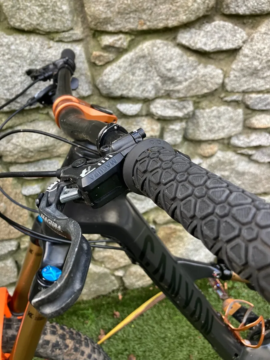 Canyon bike - Image 3