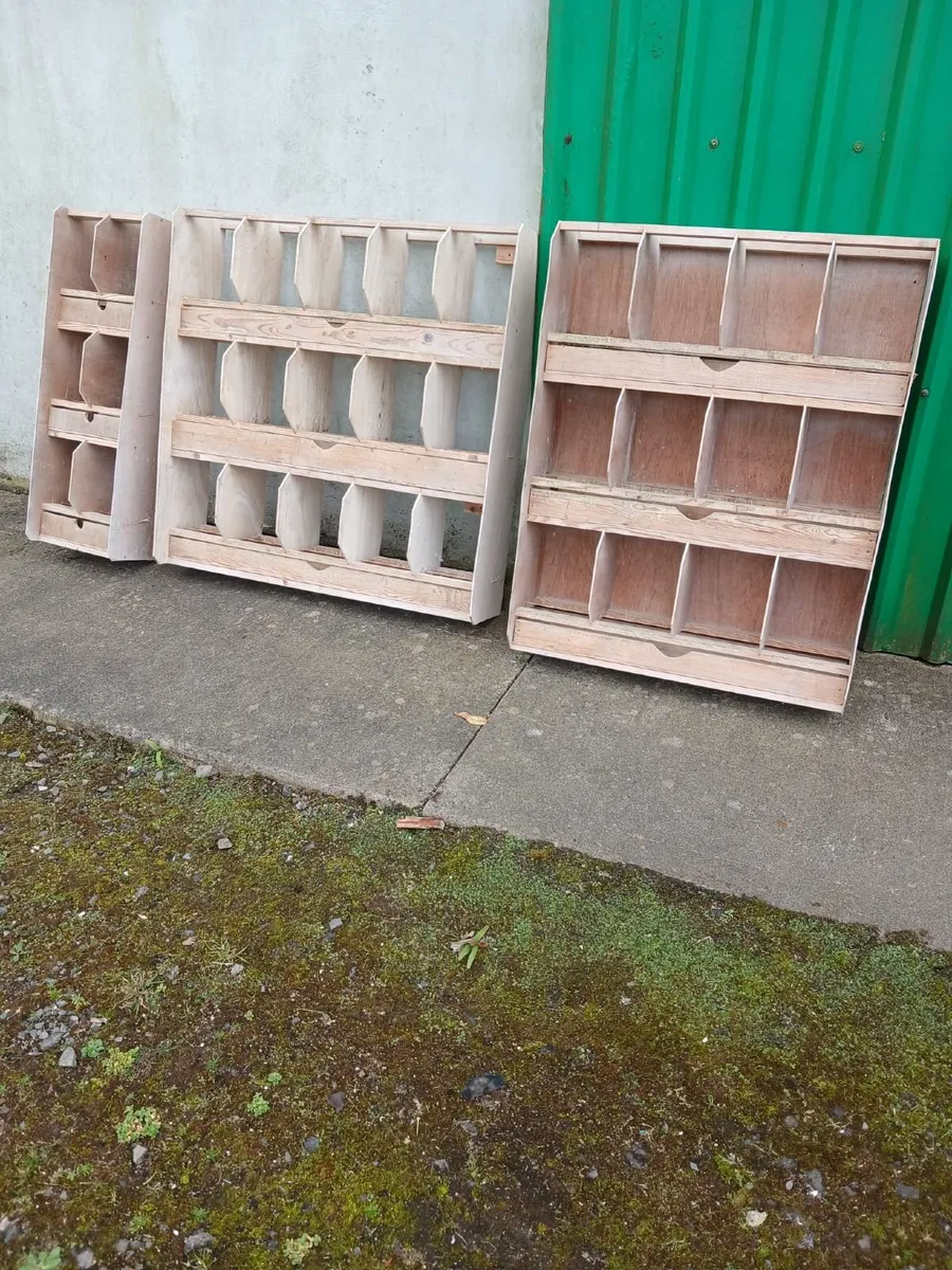 Pidgeon Box Perches - Image 2