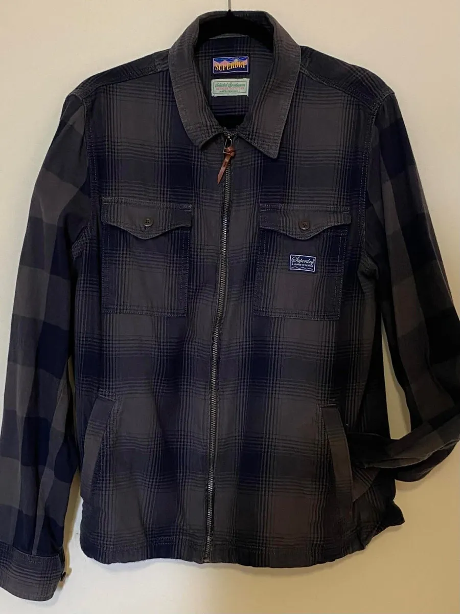 Superdry mens outdoor sportwear size L 100% cotton - Image 1