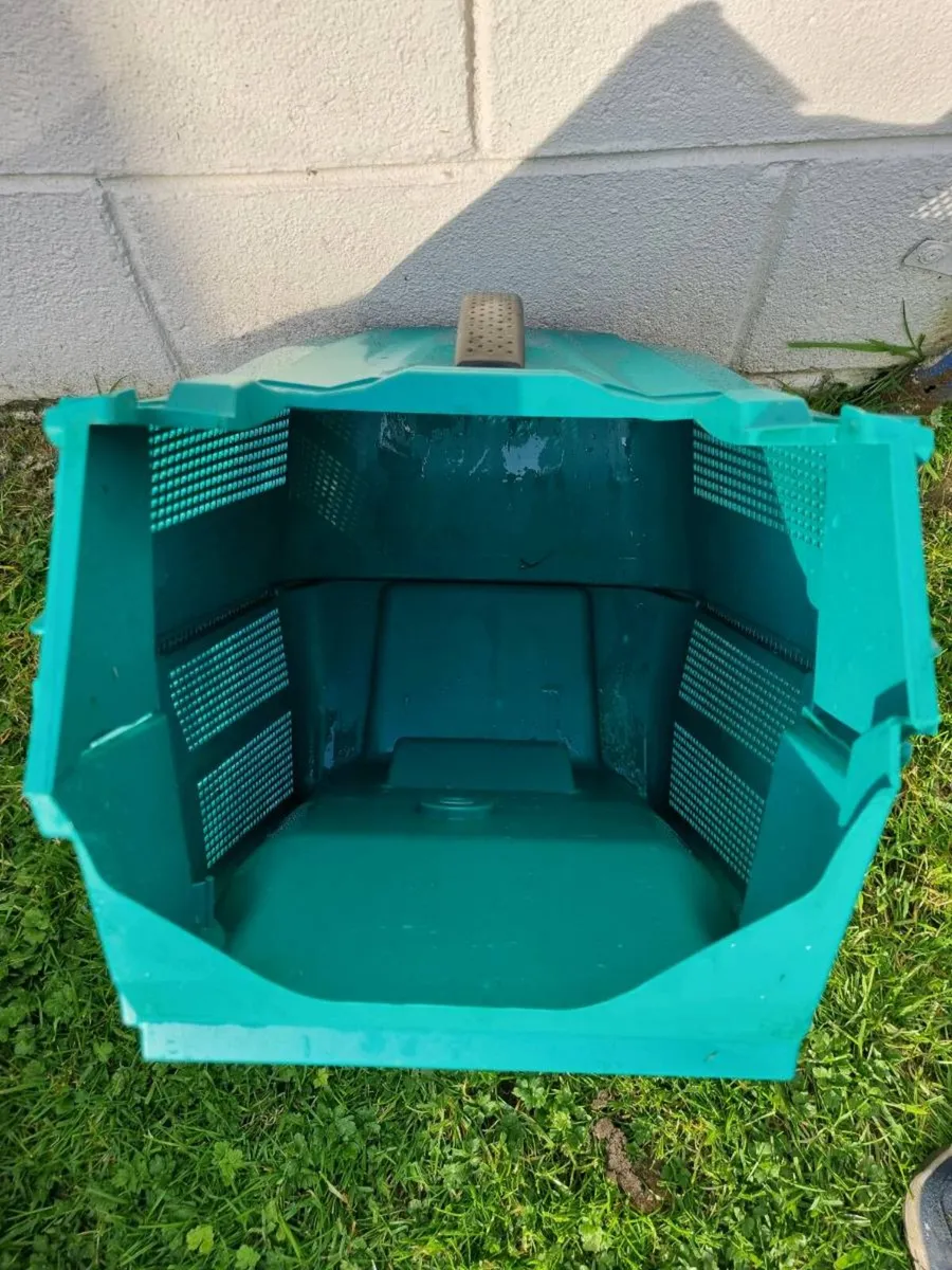 Bosch Rotak 34R Electric Lawnmower - Image 3