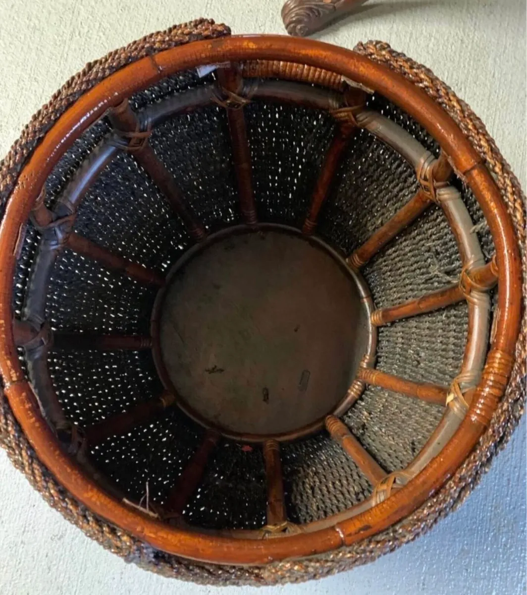 Large Vintage Basket - Image 3