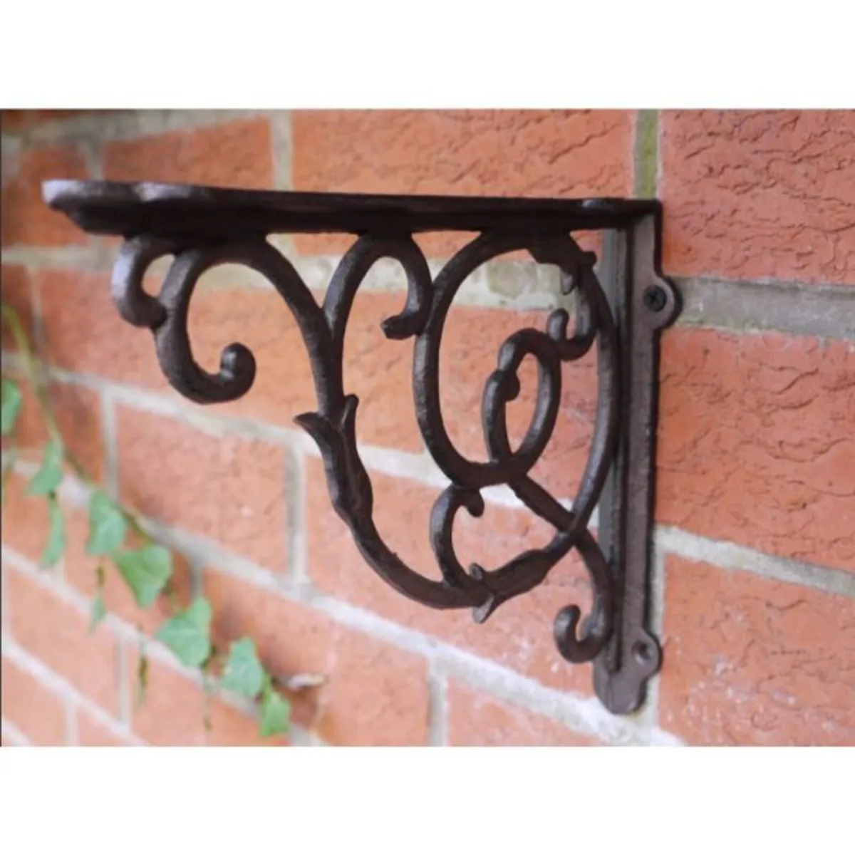 Bracket Ornate D2653