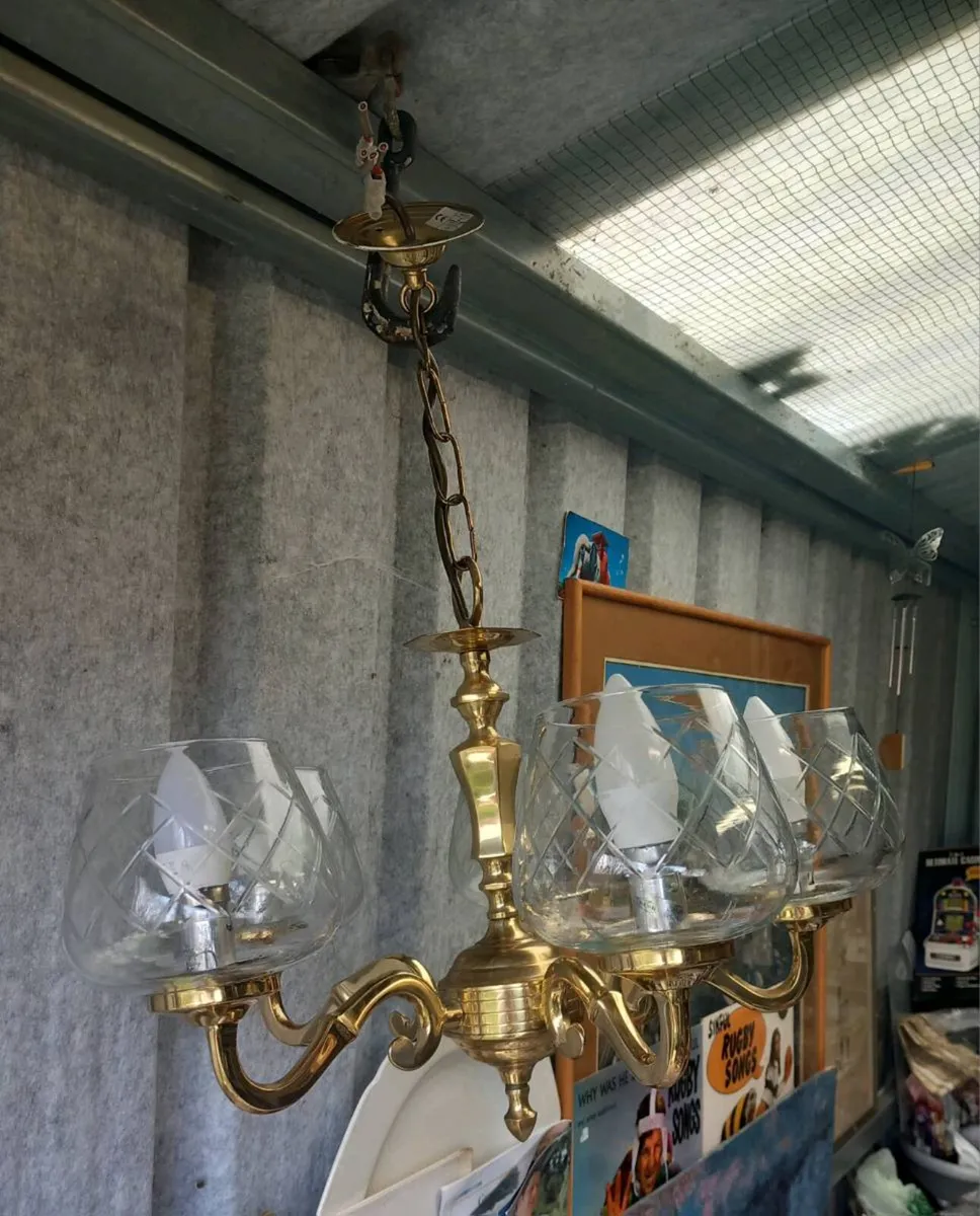 Brass ceiling light 5 glass shades, heavy, D18 - Image 2