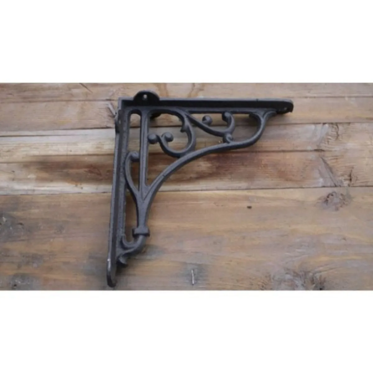 Bracket Ornate D3710