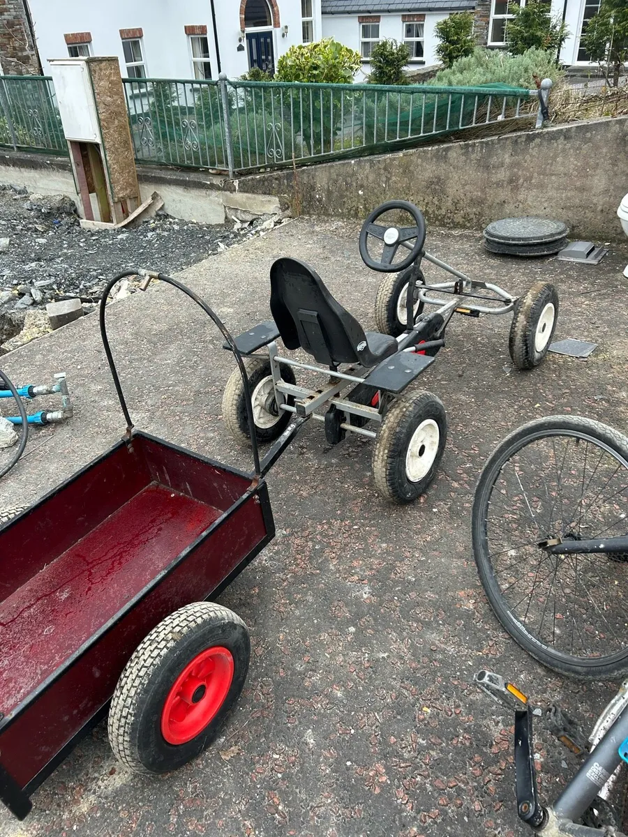Berg 4-wheeled pedal go-kart with trailer - Image 1