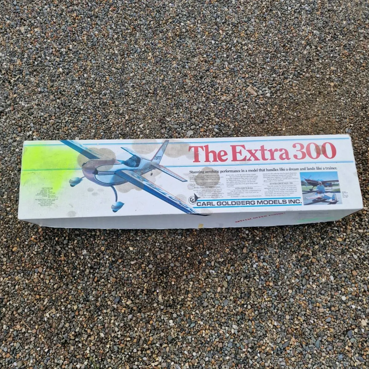 Extra model aeroplane kit - Image 1