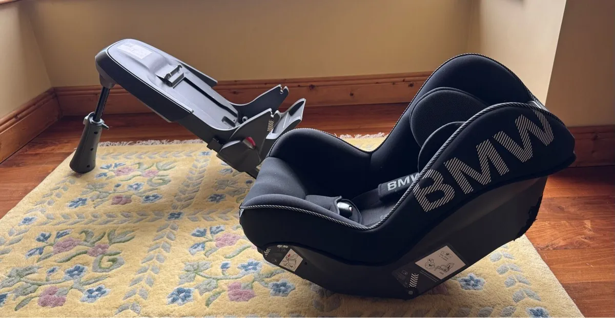 BMW car seat - Image 2