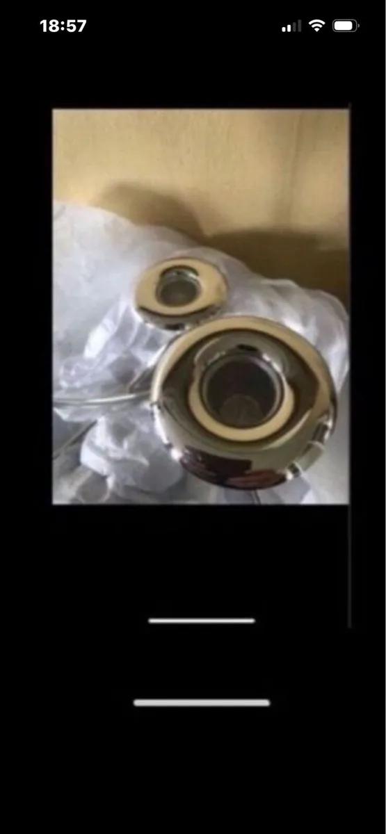 Newbridge Silverware Candelabra - Image 3