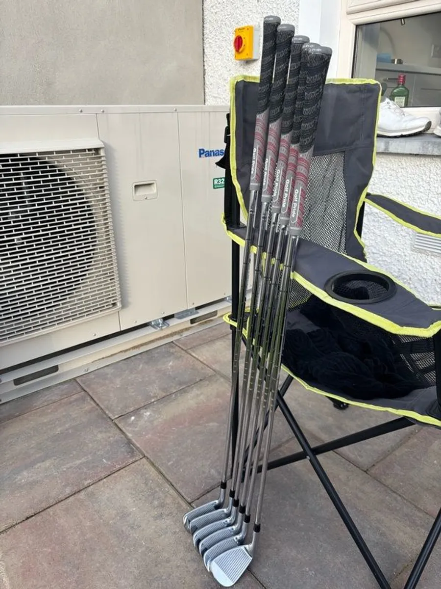 Titleist T350 irons - Image 1