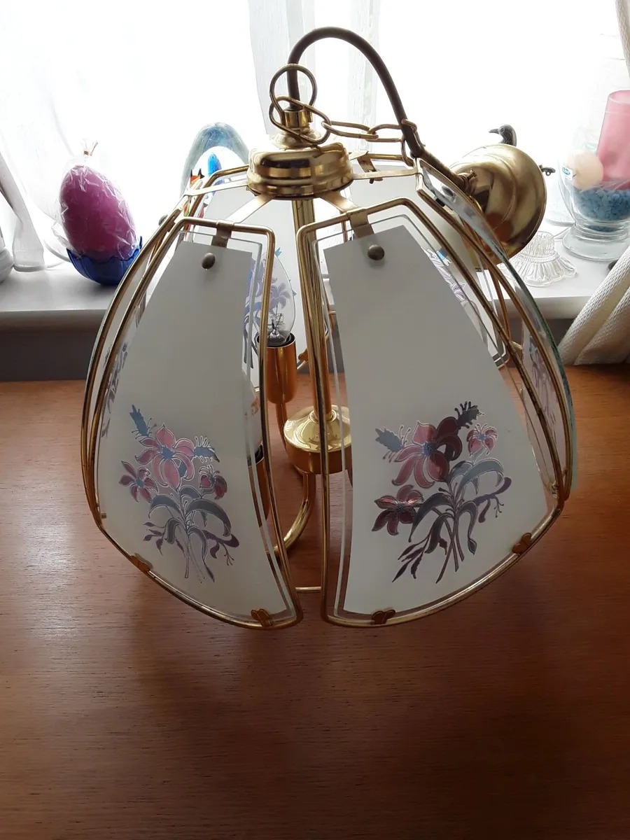 Beautiful glass art deco pendant shade - Image 1