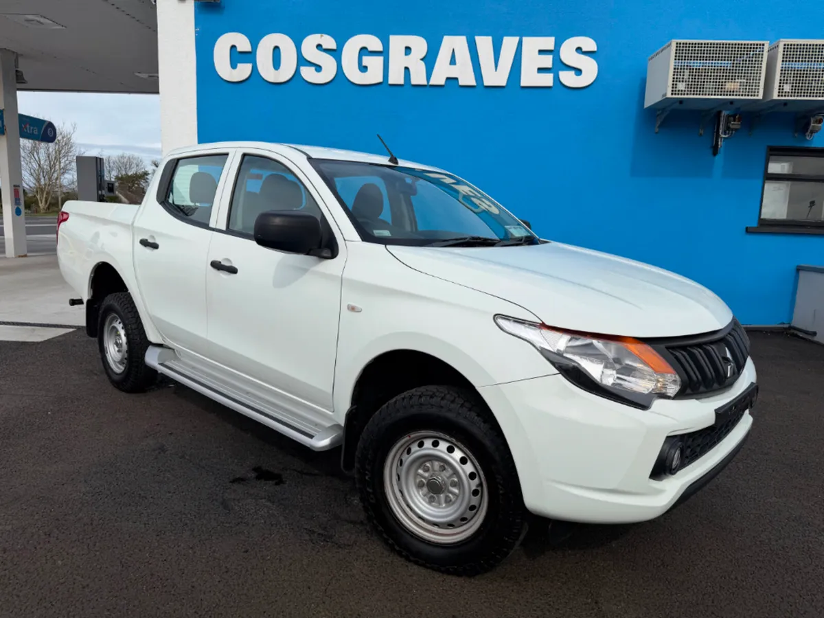 Mitsubishi L200 Business 6MT 4DR * 4 WHEEL DRIVE / - Image 1