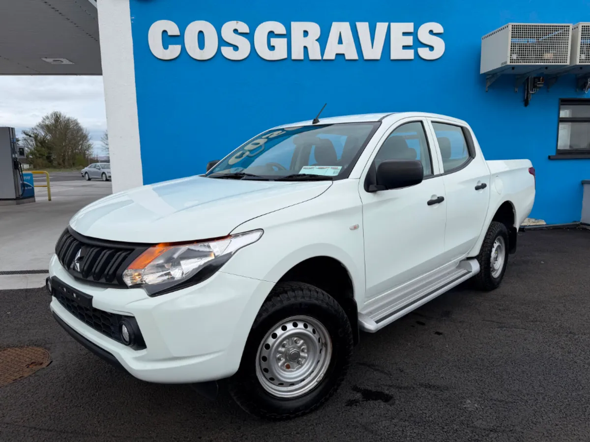 Mitsubishi L200 Business 6MT 4DR * 4 WHEEL DRIVE / - Image 3