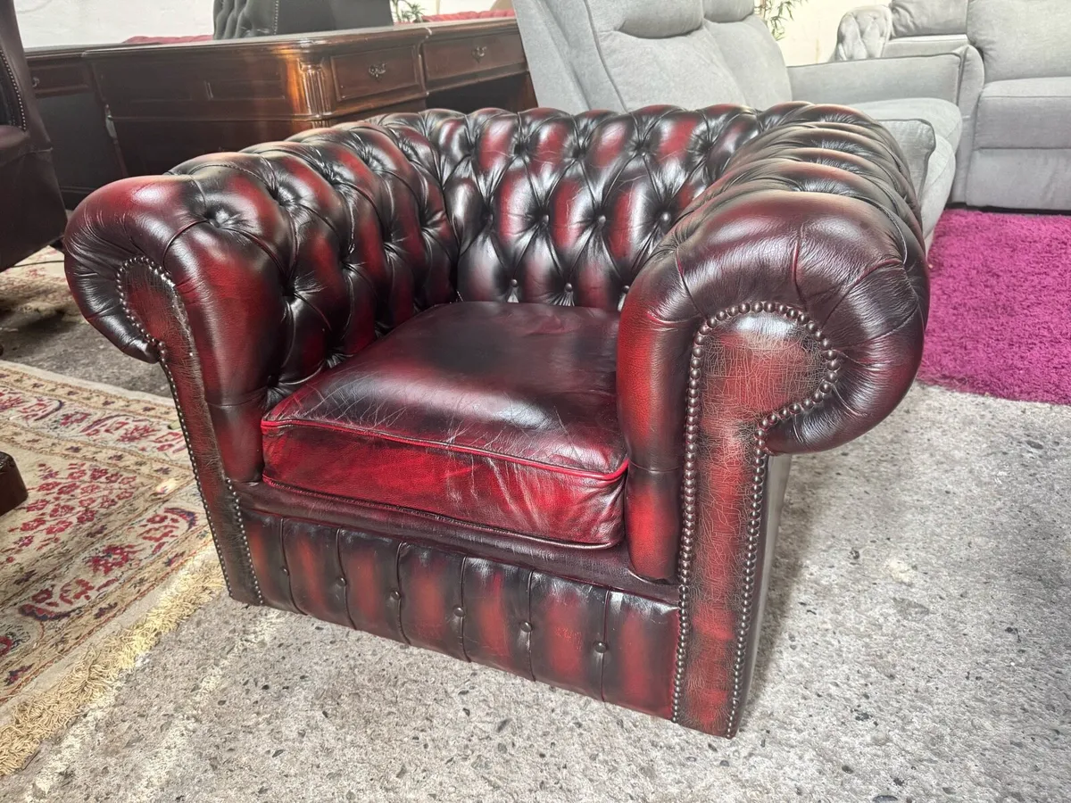 Chesterfield oxblood armchair+anne queen armchair - Image 3