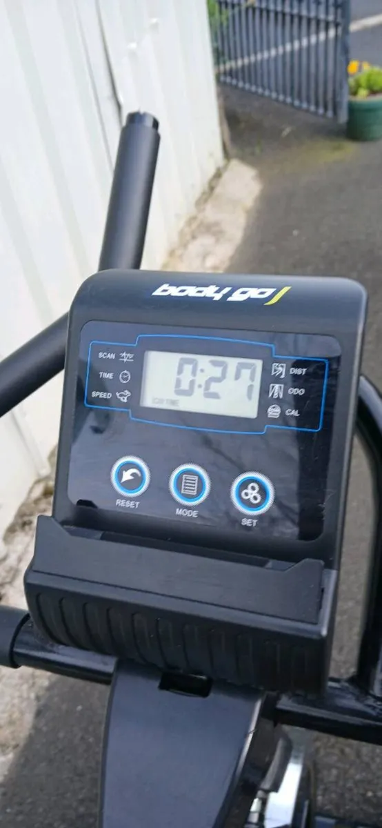 Body go spin bike - Image 3