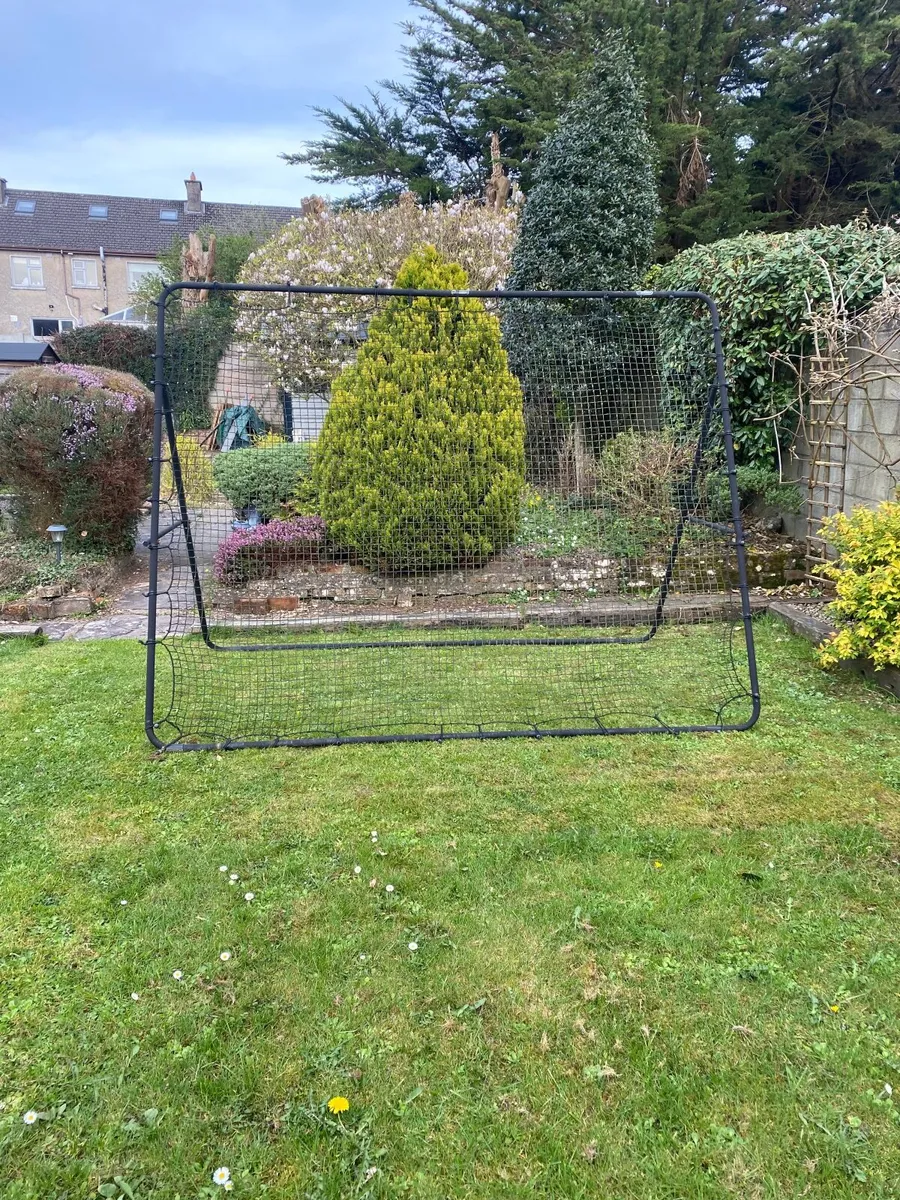 Rebounder hurling, soccer and football - Image 3