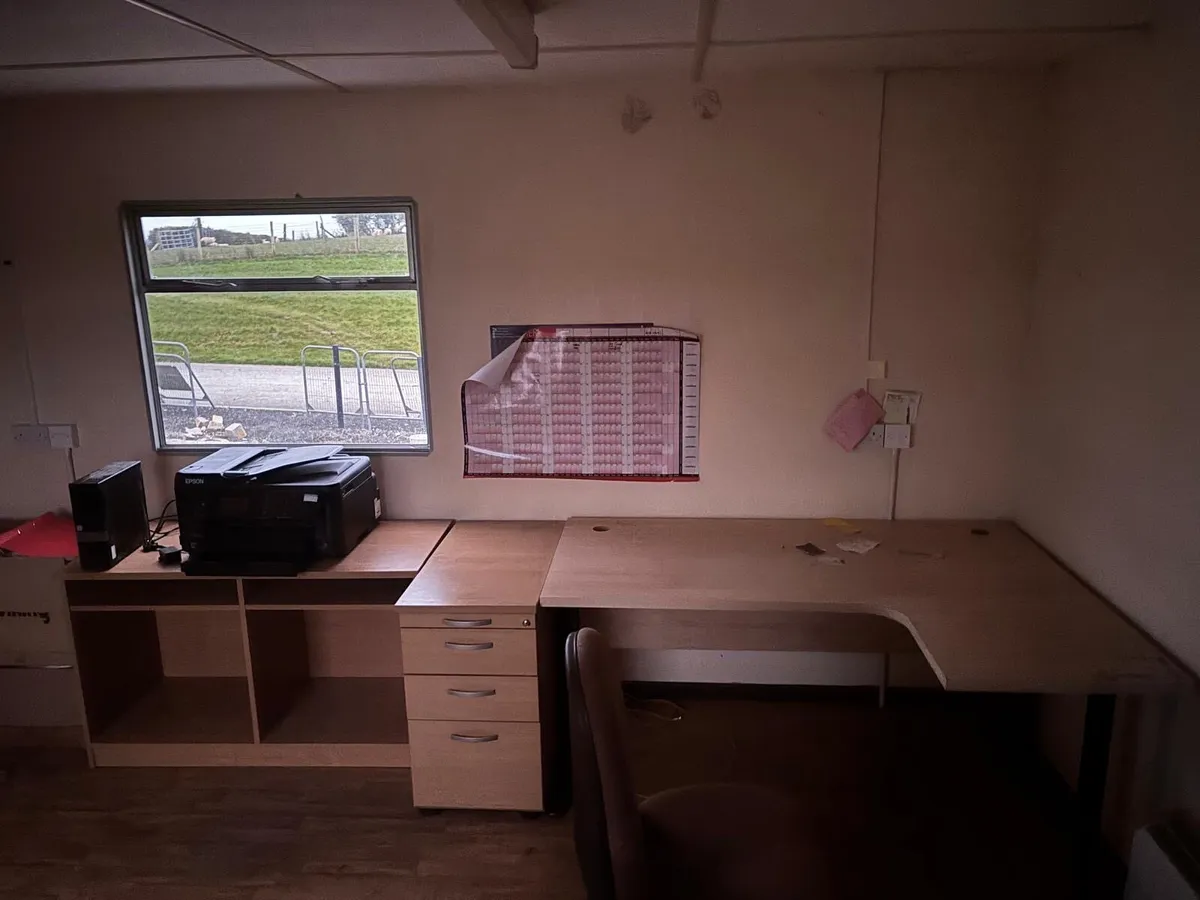 Office cabin - Image 4