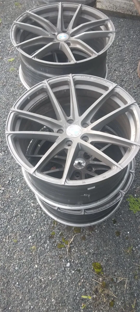 Bmw alloy wheels - Image 2