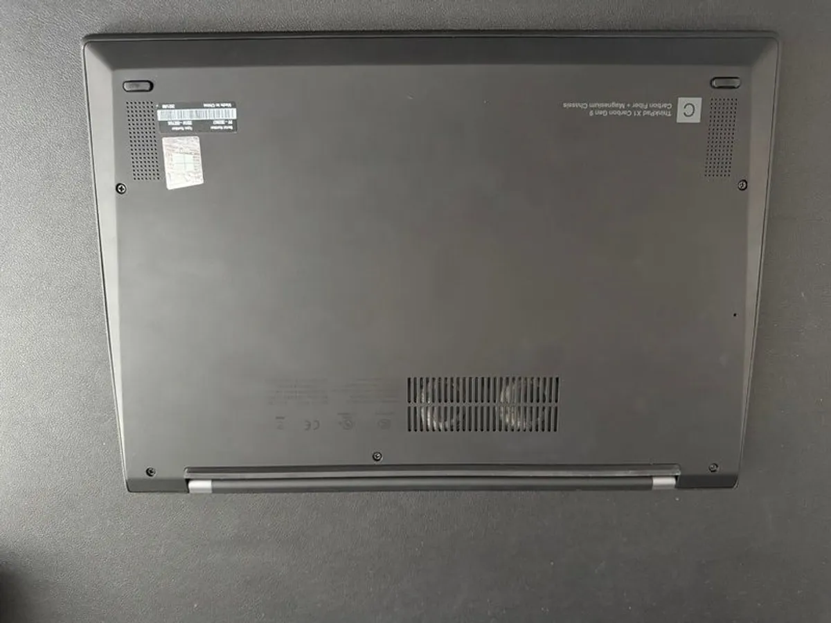 Lenovo ThinkPad X1 Carbon - Image 3