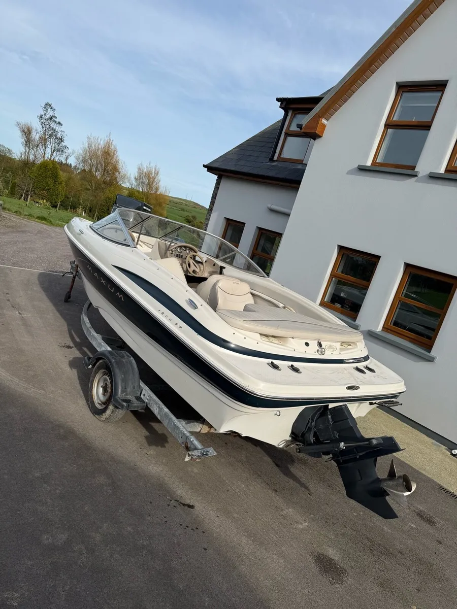 Bayliner / Maxum speed Boat - Image 2